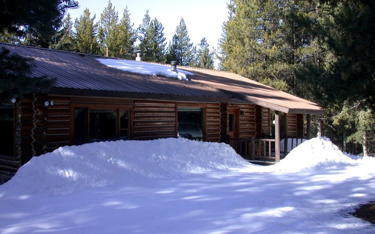 Cabins (Condon, Montana, United States)