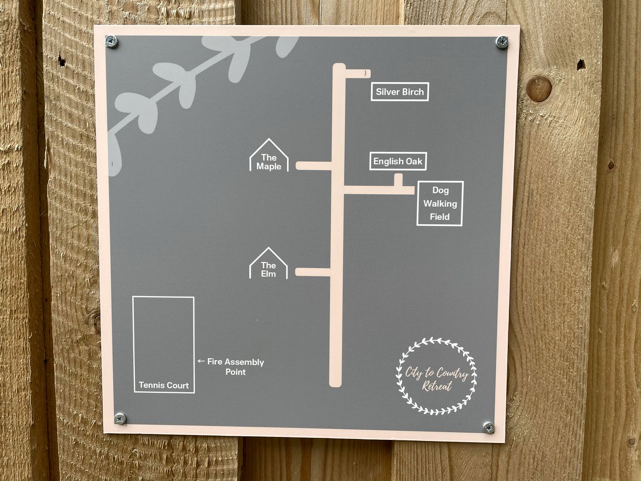 Impressive Bell Tent with Barbecue in Halstead, England