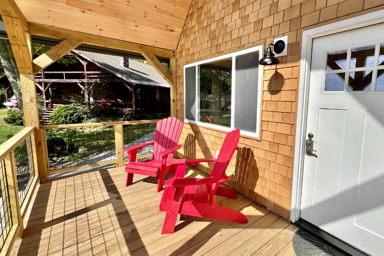 Cabins (United States of America, Burnham, Maine)