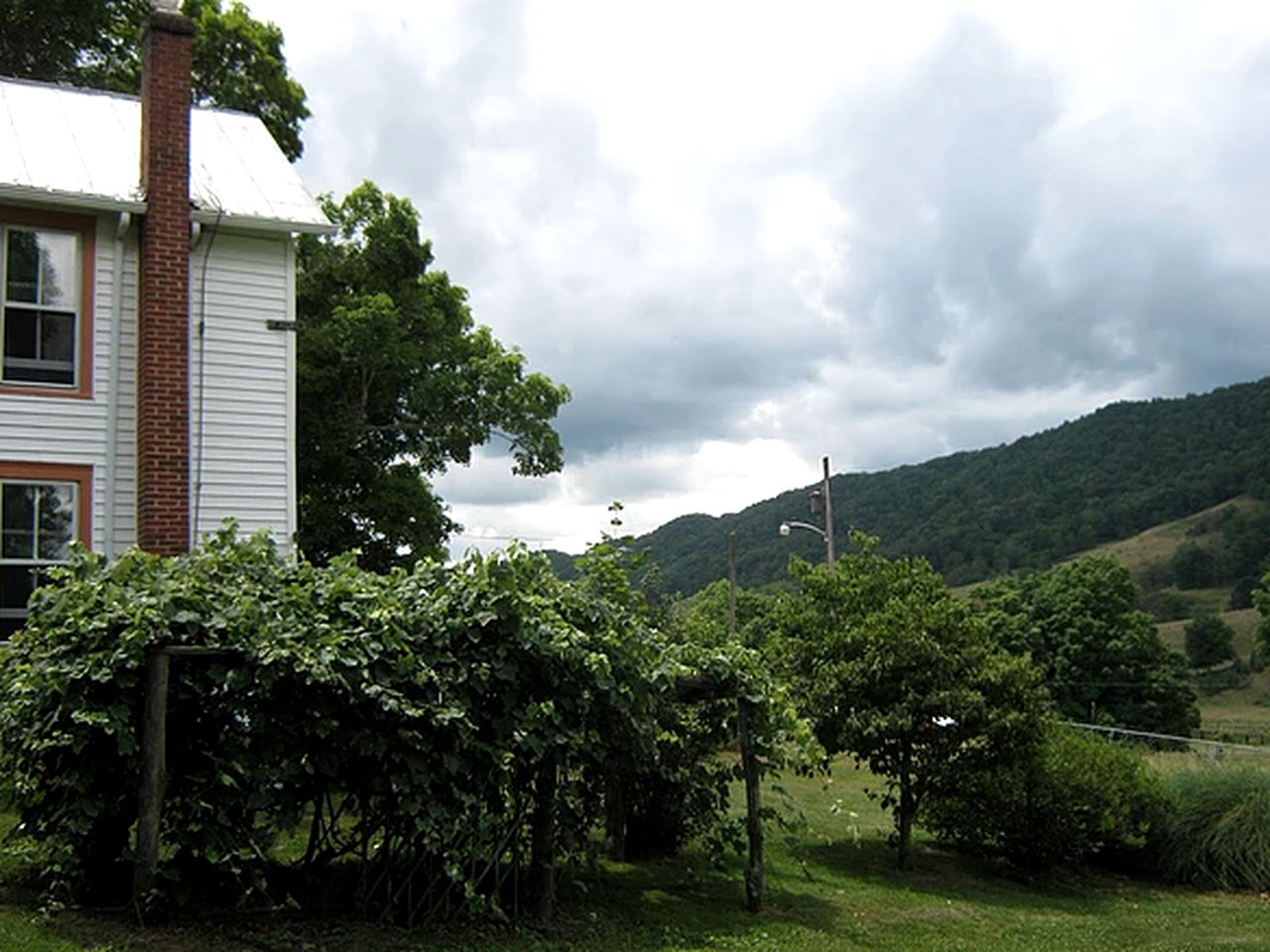 Charming Vacation Rental on a Working Farm in Monterey, Virginia