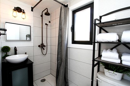 Outstanding Secluded Container in Orderville, Utah - Photo 3