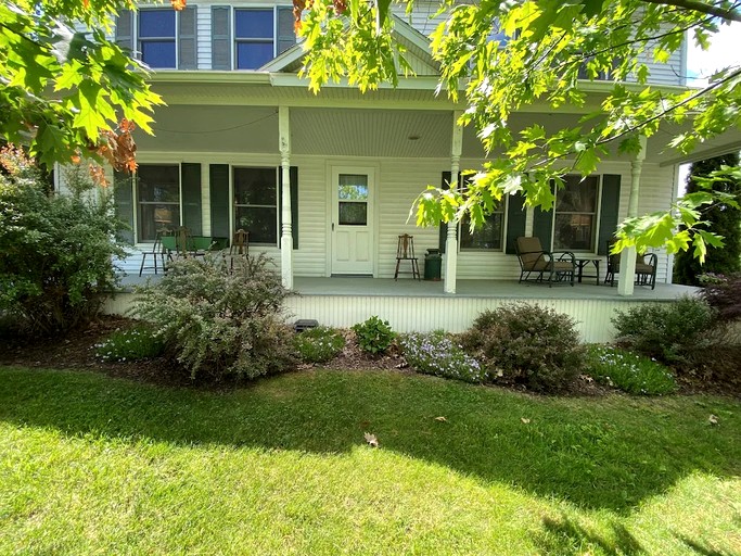 Cottages (United States of America, Penn Yan, New York)
