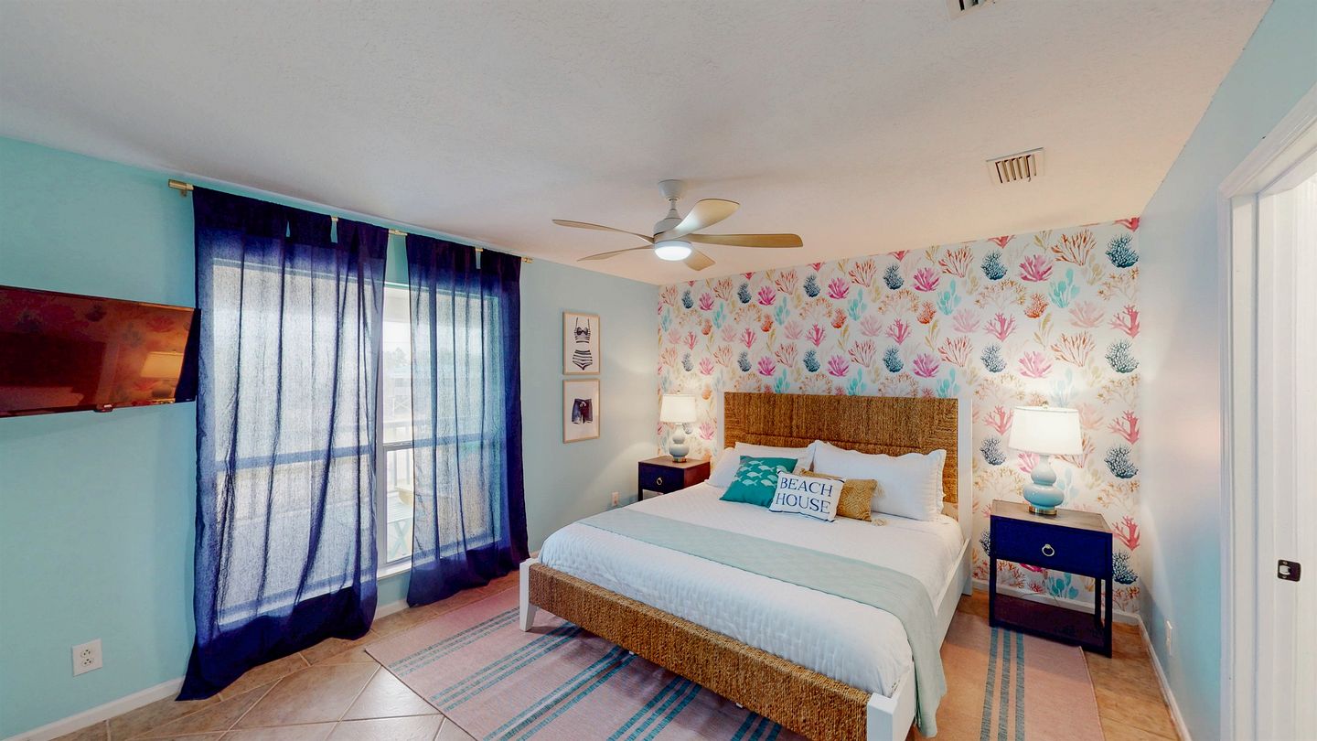 Charming Beachside Home with Private Patio & Dog-Friendly Policy near Surfside Shores, Gulf Shores, AL