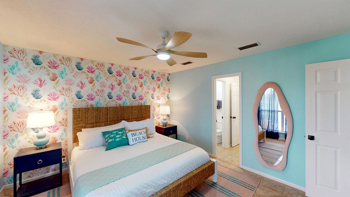 Charming Beachside Home with Private Patio & Dog-Friendly Policy near Surfside Shores, Gulf Shores, AL