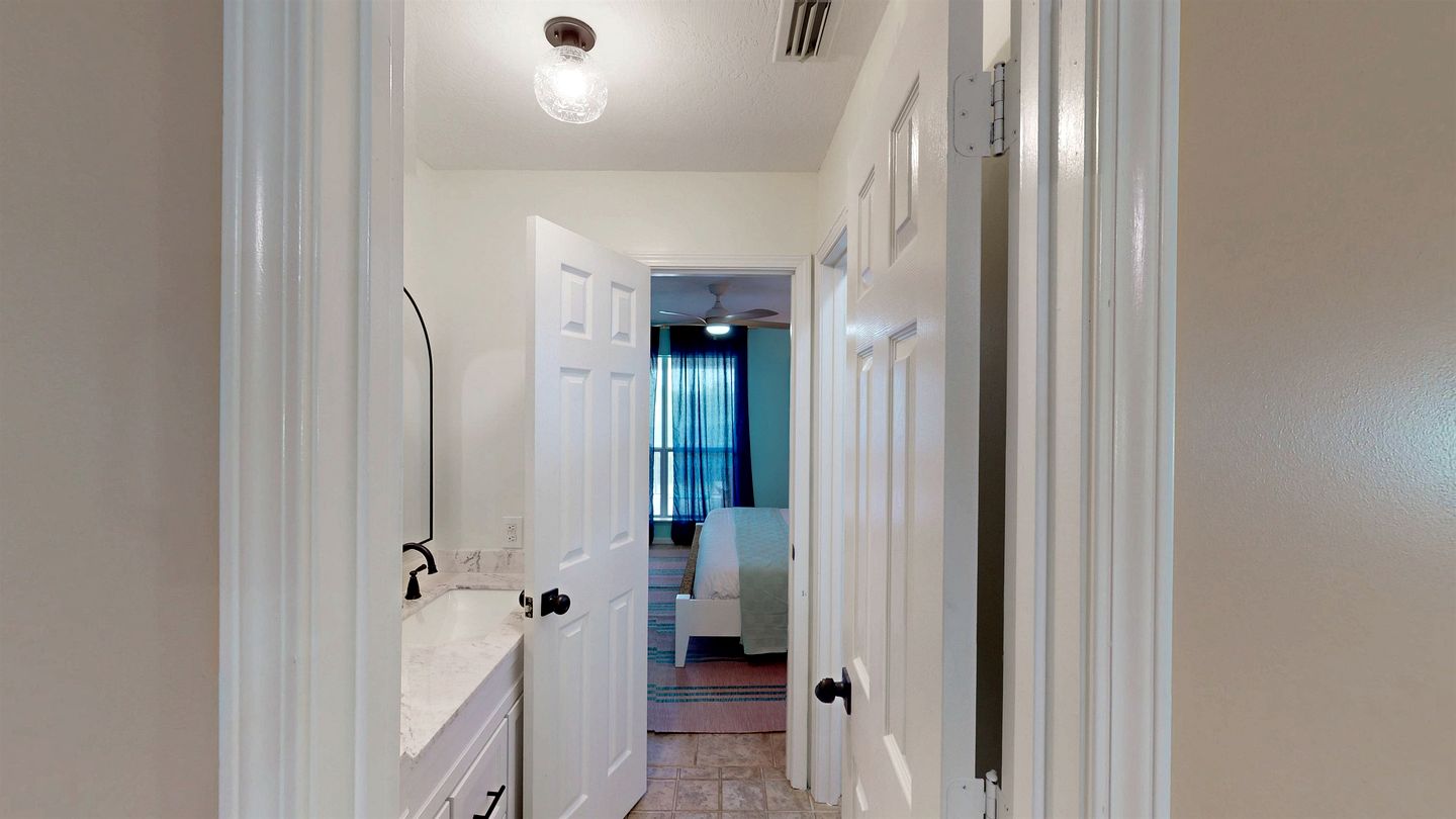 Charming Beachside Home with Private Patio & Dog-Friendly Policy near Surfside Shores, Gulf Shores, AL