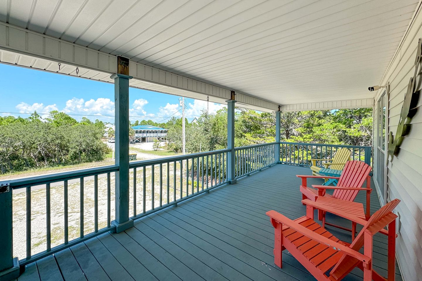 Charming Beachside Home with Private Patio & Dog-Friendly Policy near Surfside Shores, Gulf Shores, AL