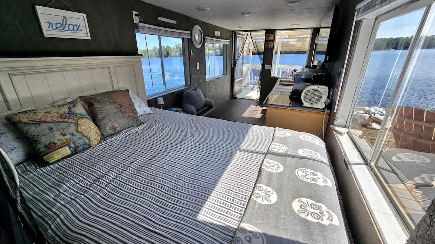 Unique Floating Home on Private Island for a Memorable Romantic Escape on Brantingham Lake, New York