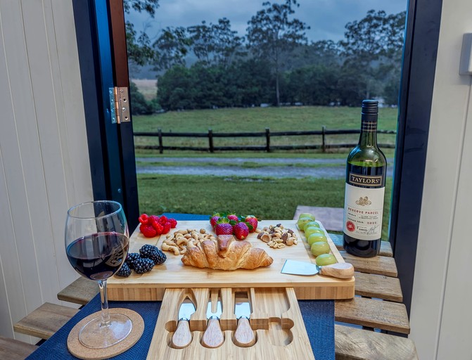Tiny Houses (Australia, Bulahdelah, New South Wales)