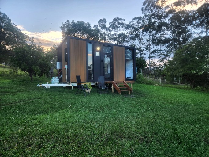 Tiny Houses (Australia, Bulahdelah, New South Wales)
