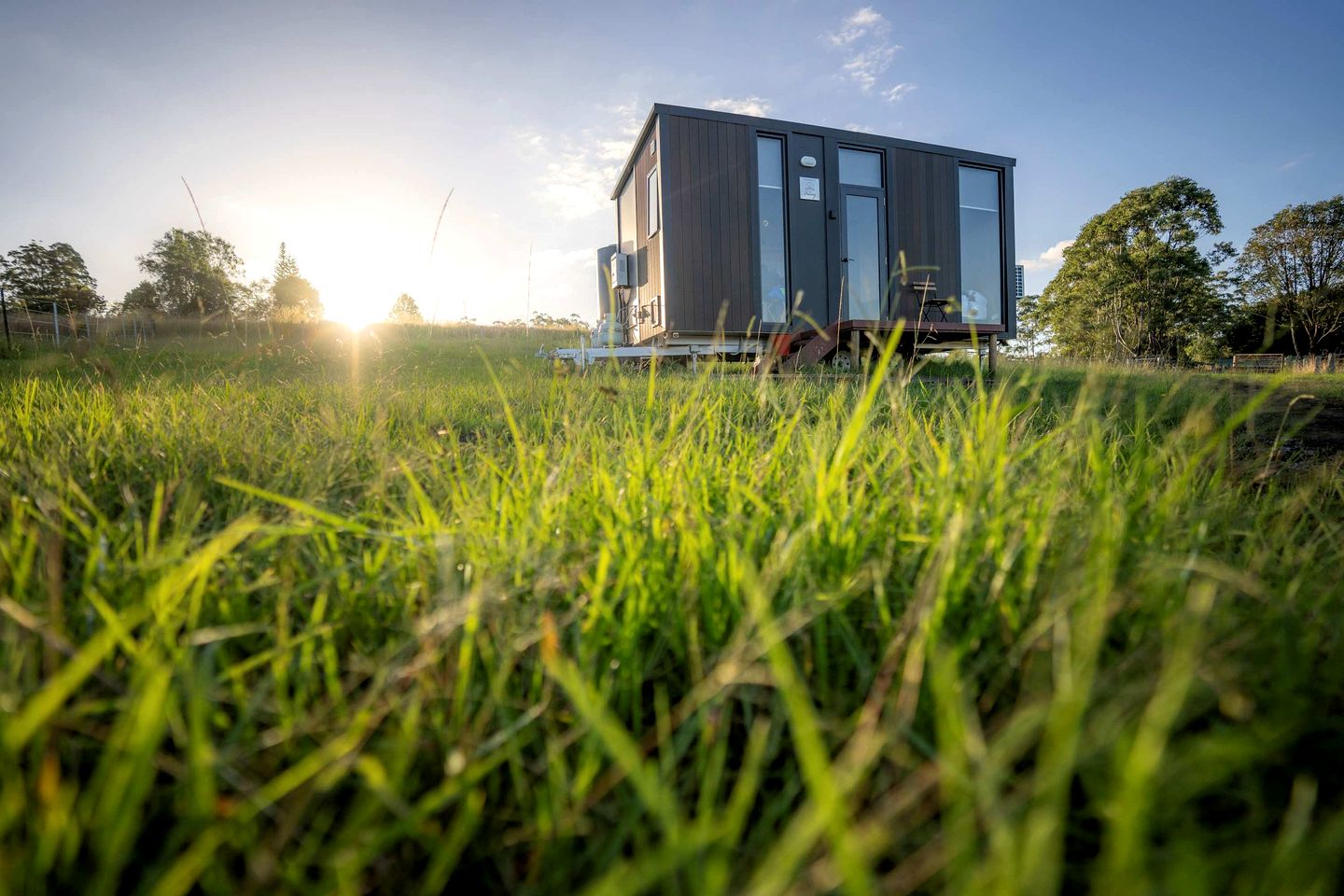 Tranquil Tiny House Retreat with Mountain Views near Bulahdelah, Barrington Coast NSW