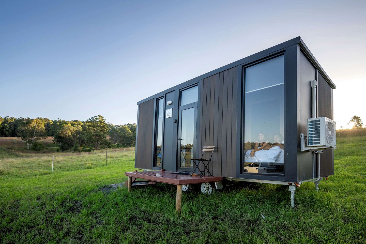 Tranquil Tiny House Retreat with Mountain Views near Bulahdelah, Barrington Coast NSW