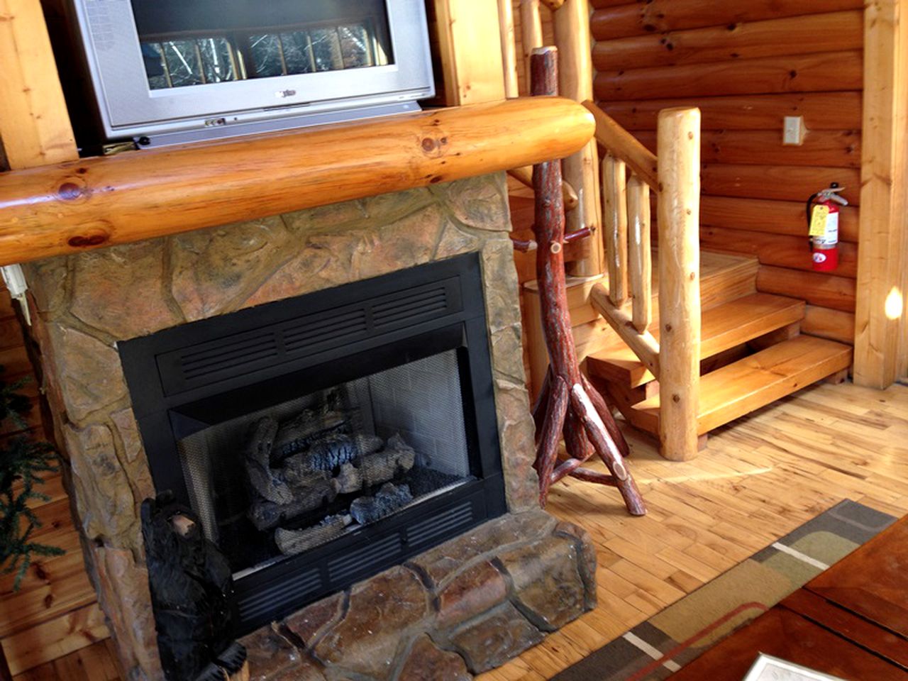Gorgeous Log Cabin in Gatlinburg for a Tennessee Vacation