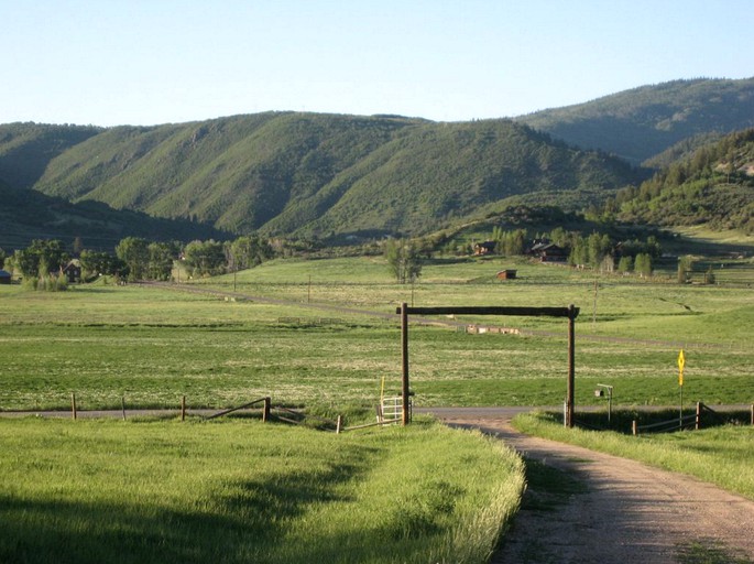 Log Cabins (Steamboat Springs, Colorado, United States)
