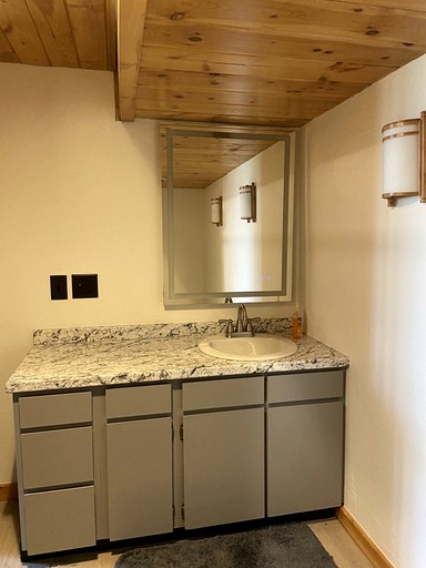 Vacation Rentals (United States of America, McAllister, Montana)