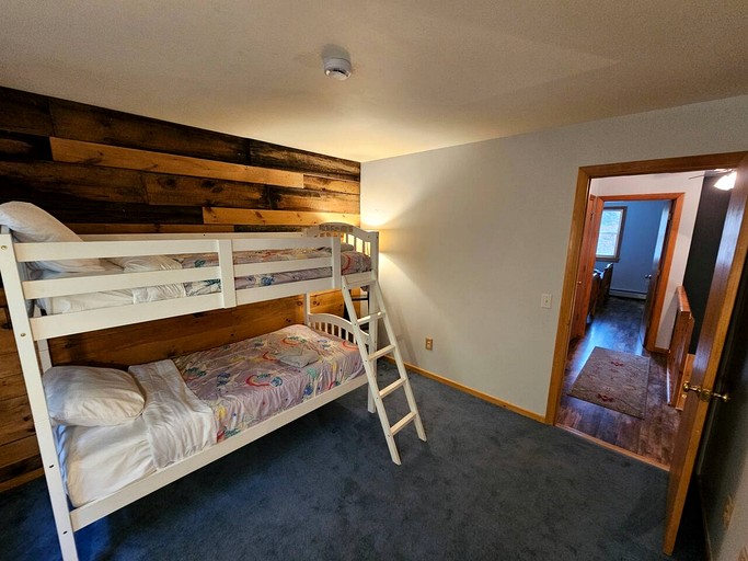 Vacation Rentals (United States of America, --, --)