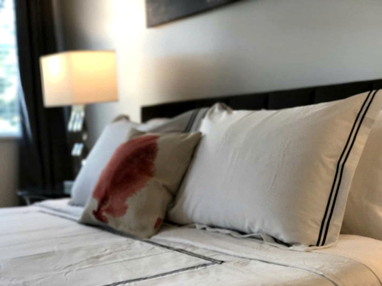 Gorgeous Suite with Spectacular Harbor Views for Tranquil Weekend Getaway near Tofino, British Columbia