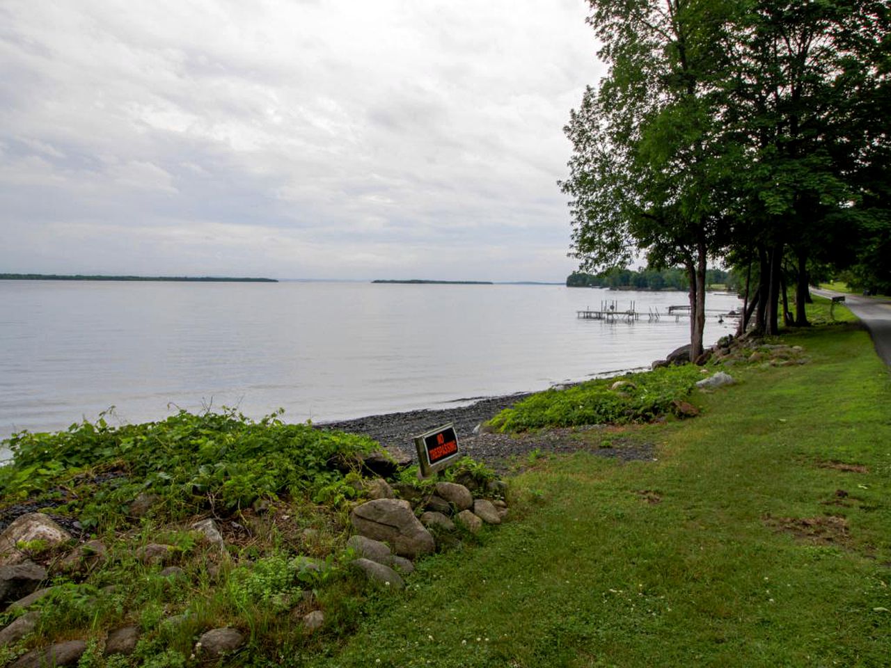Cabin on Lake Champlain in North Hero, Vermont
