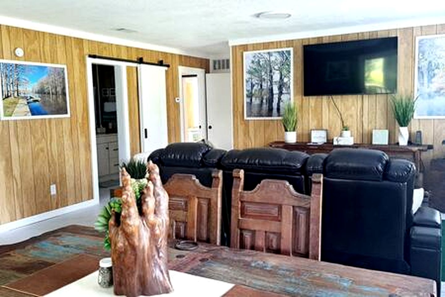 The Gator Den at Caddo Lake in Karnack, Texas
