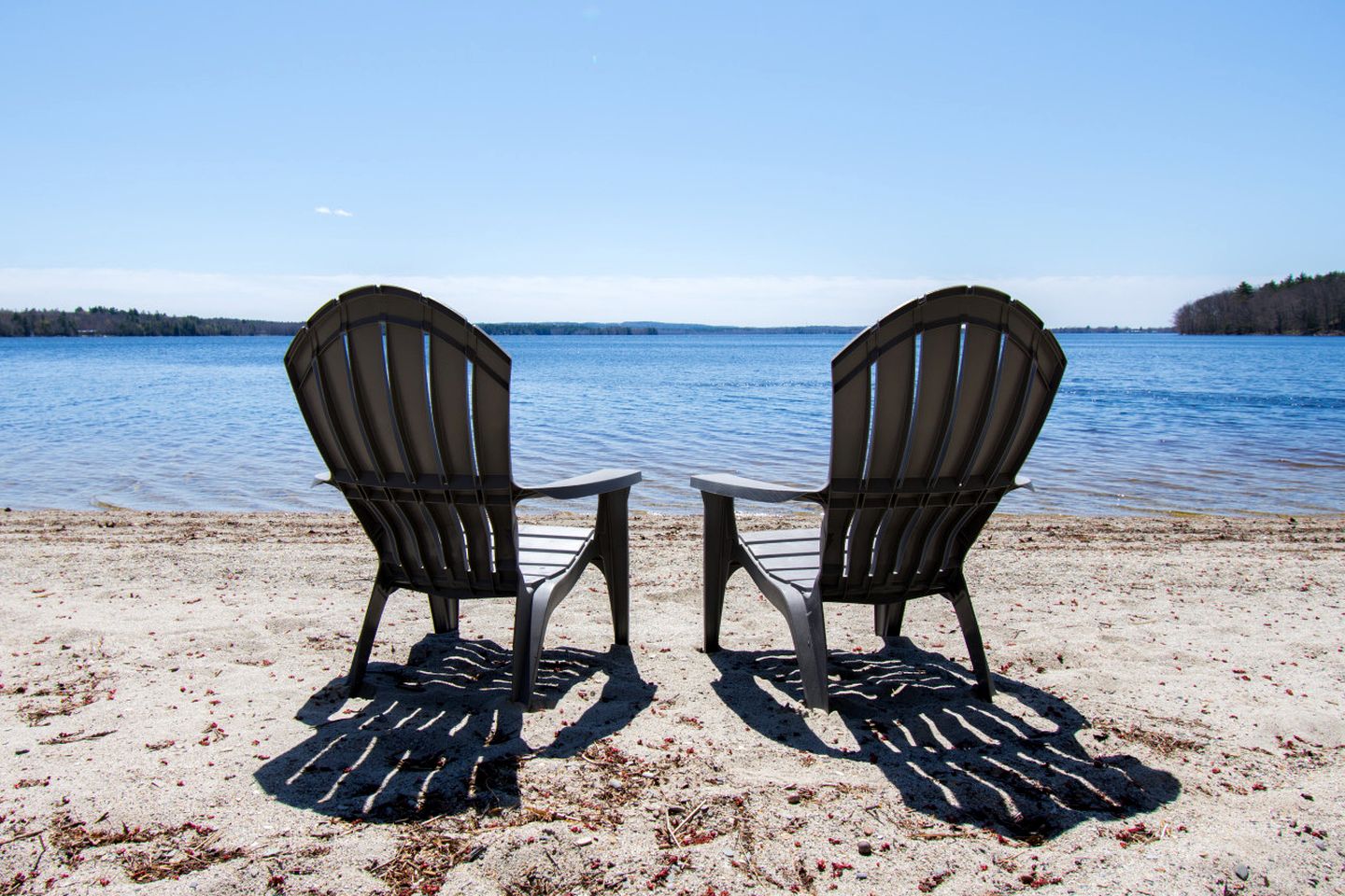 Charming Lakefront Cabin with Beach Access, Firepit & Kayaks in Burnham, Maine