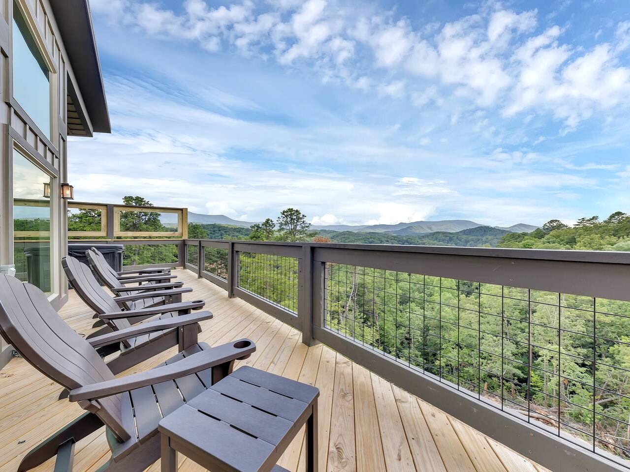 Modern Mountain-Top Chalet with Glass-Wall Views near Dollywood in Pigeon Forge, Tennessee