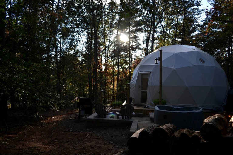 Domes (United States of America, Traphill, North Carolina)