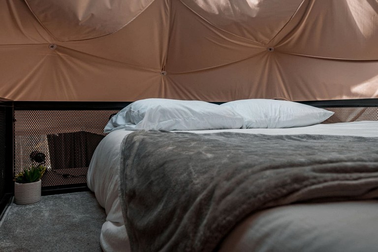 Domes (United States of America, Traphill, North Carolina)