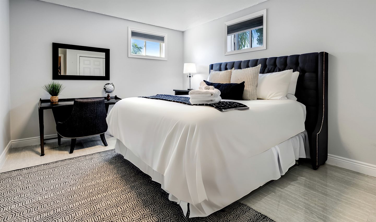 Luxury Waterfront Estate with Beach Access and Expansive Grounds in Ontario, Canada