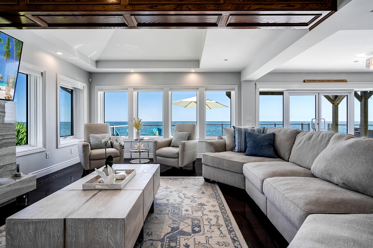 Vacation Rentals (Canada, Wheatley, Ontario)