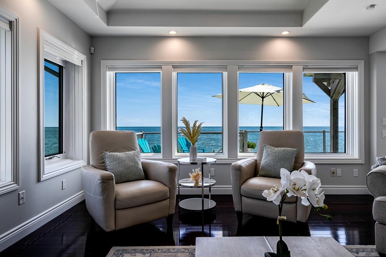 Vacation Rentals (Canada, Wheatley, Ontario)