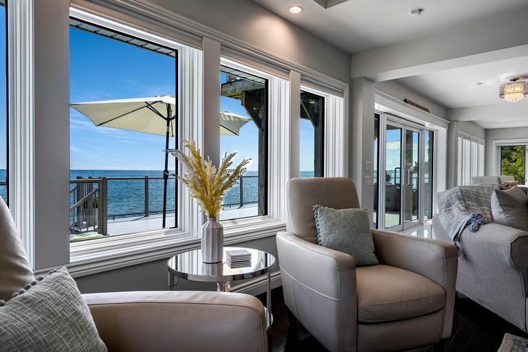 Vacation Rentals (Canada, Wheatley, Ontario)