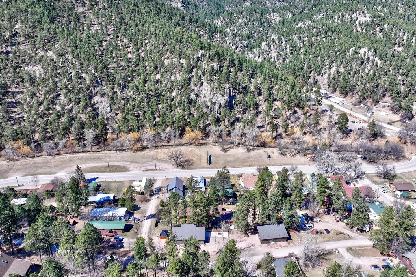 Luxury Black Hills Chalet with Hot Tub Near Mount Rushmore, Keystone SD