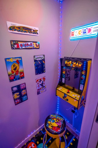 Cabins (United States of America, Monteagle, Tennessee)