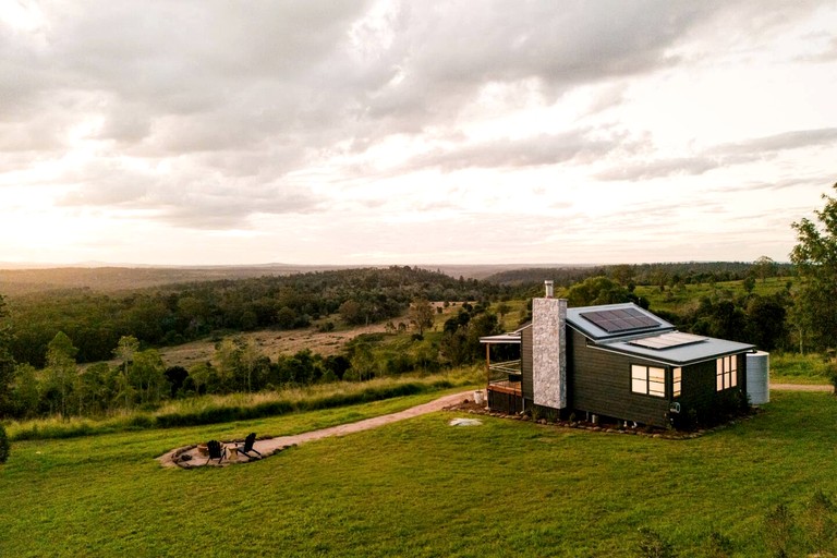 Cabins (Australia, Neumgna, Queensland)