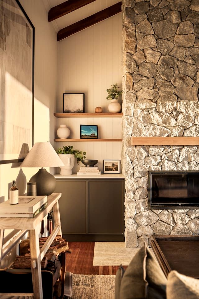 Stunning Cabin with a Private Hot Tub and Views of Bunya Mountain, Perfect for a Queensland Getaway