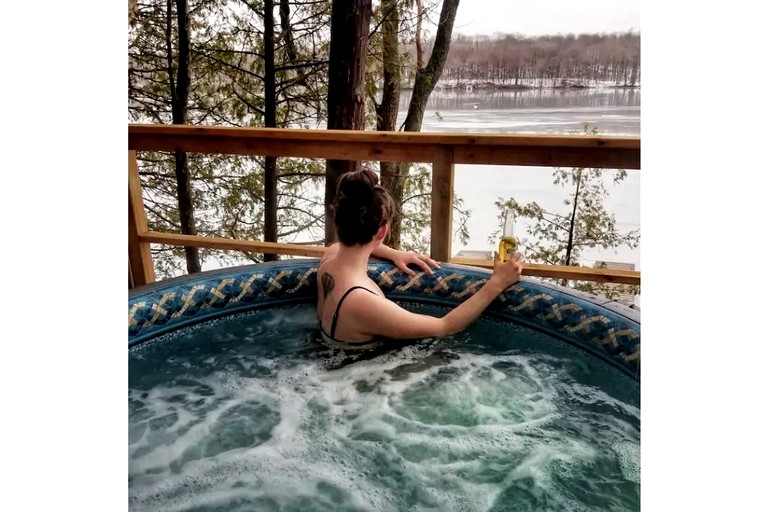 Villas (Canada, Godfrey, Ontario)