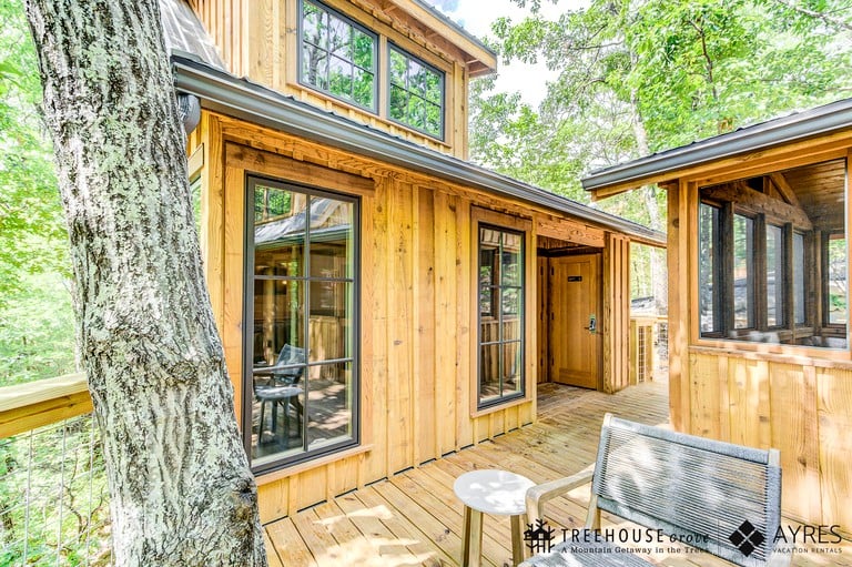 Tree Houses (United States of America, Gatlinburg, Tennessee)