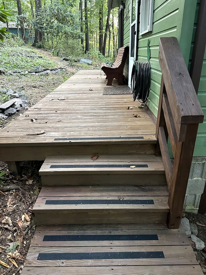 Hidden Countryside Gem with Fire Pit & Tranquil Setting in Aspers, Pennsylvania