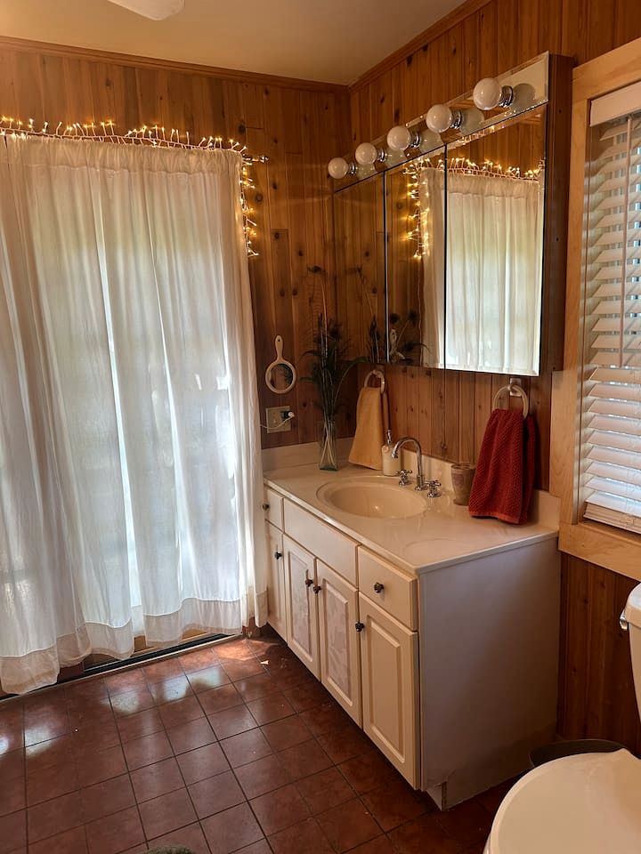 Hidden Countryside Gem with Fire Pit & Tranquil Setting in Aspers, Pennsylvania