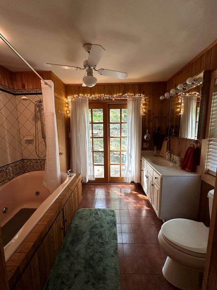 Hidden Countryside Gem with Fire Pit & Tranquil Setting in Aspers, Pennsylvania