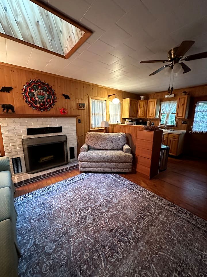 Hidden Countryside Gem with Fire Pit & Tranquil Setting in Aspers, Pennsylvania