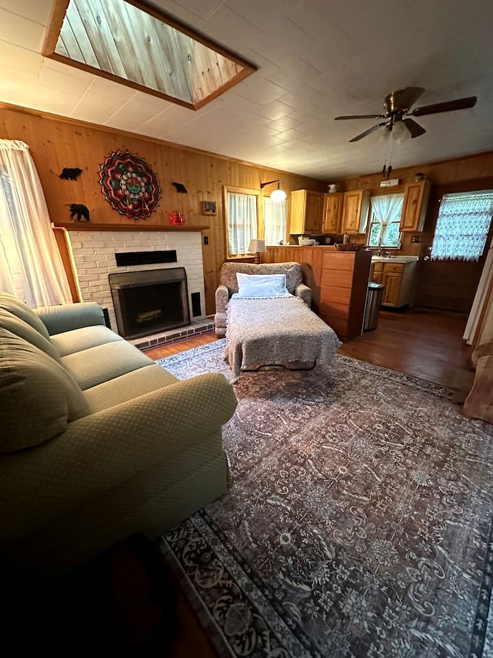 Hidden Countryside Gem with Fire Pit & Tranquil Setting in Aspers, Pennsylvania