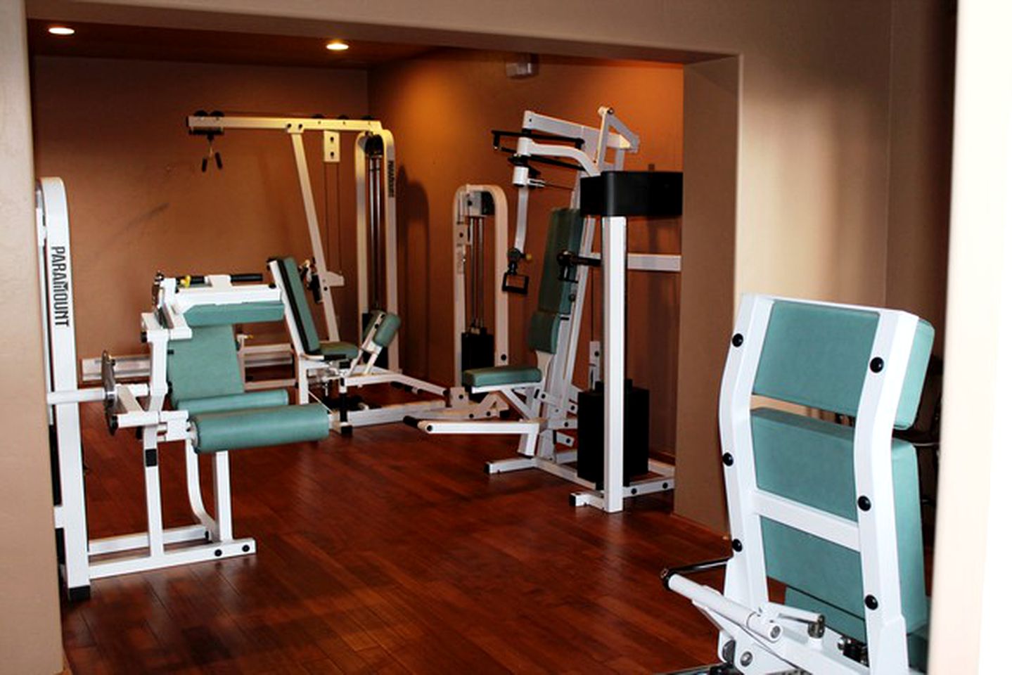 Romantic Suite Rental Perfect for a Honeymoon in the White Mountains, Arizona