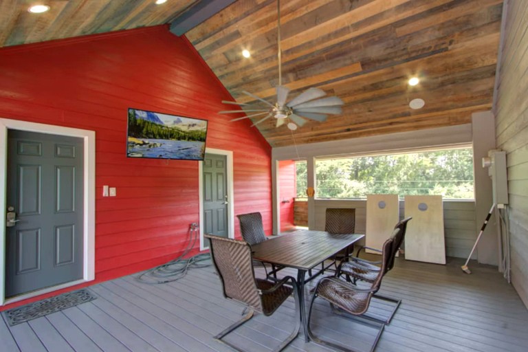 Cabins (United States of America, Glenwood, Arkansas)