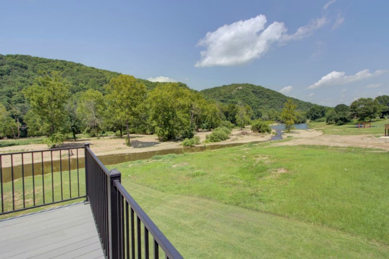 Cabins (United States of America, Glenwood, Arkansas)