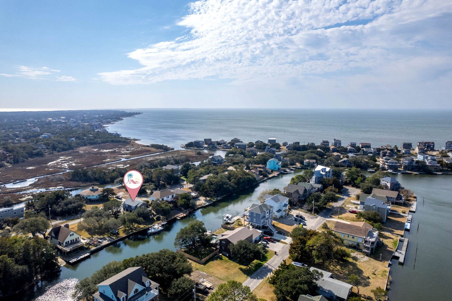 Gorgeous Waterfront Vacation Rental for an Unforgettable Family Getaway in Frisco, North Carolina