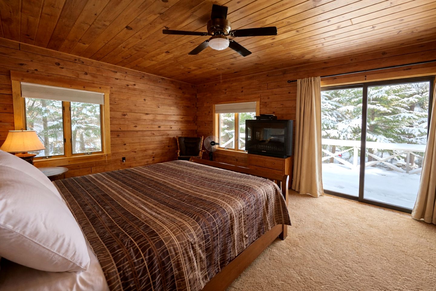 Scenic Lakefront Retreat with Firepit & Sunset Views in Greenville, Maine