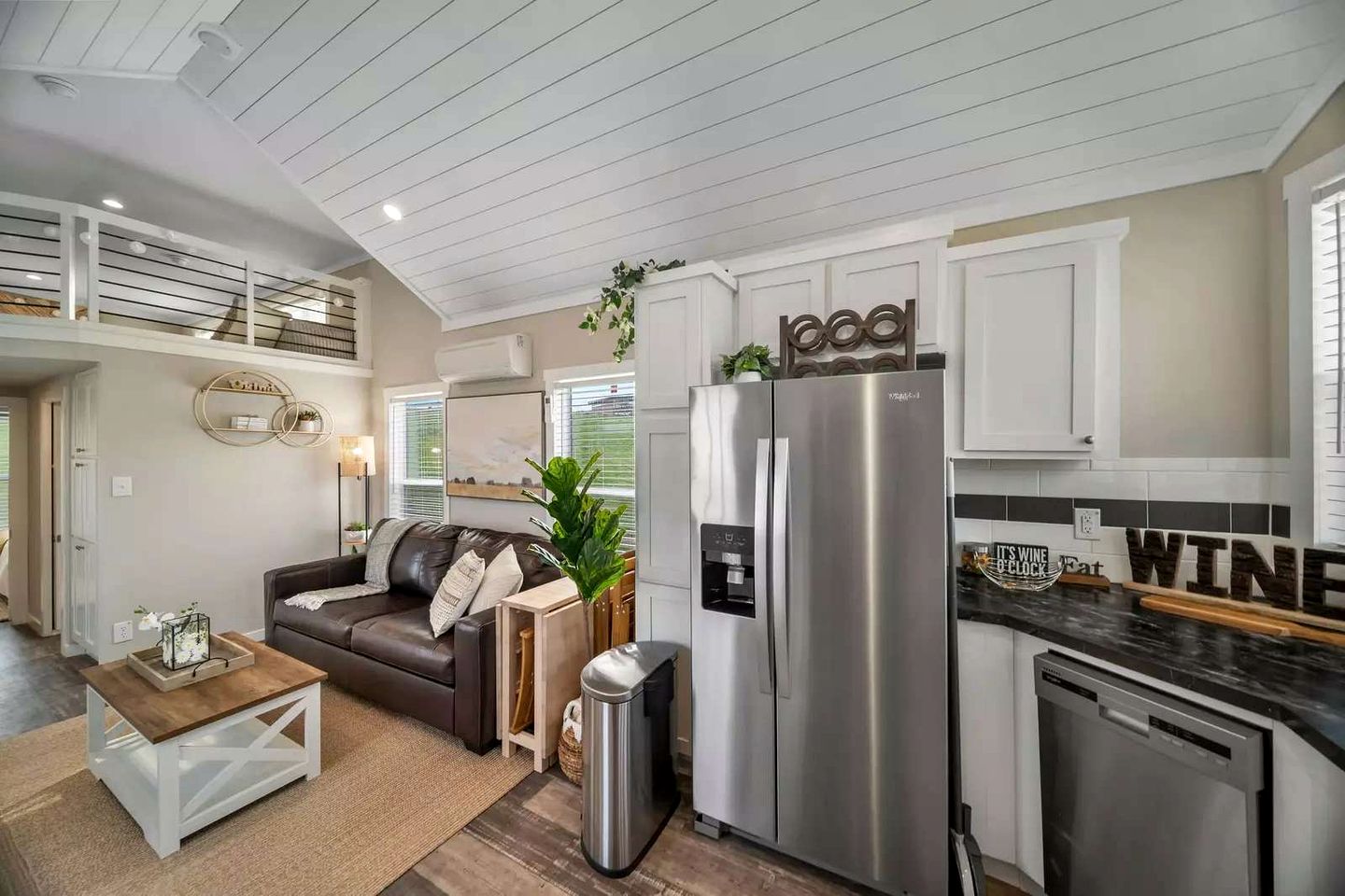 Stylish and Comfortable Tiny Home Getaway with Resort-Style Amenities and Pool Near Fredericksburg, TX