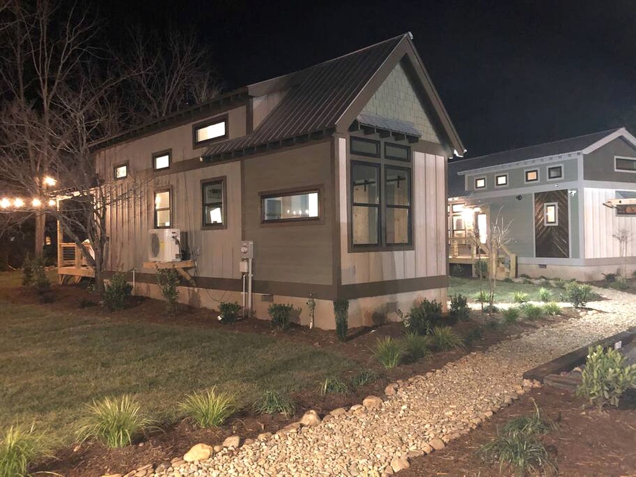 Spectacular Lofted Tiny House with Jacuzzi and Deck in North Carolina