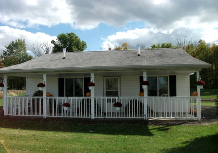 Cottages (Nova, Ohio, United States)