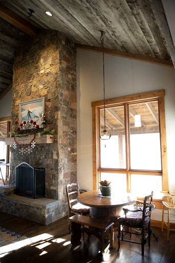 Vacation Rentals (United States of America, Pony, Montana)
